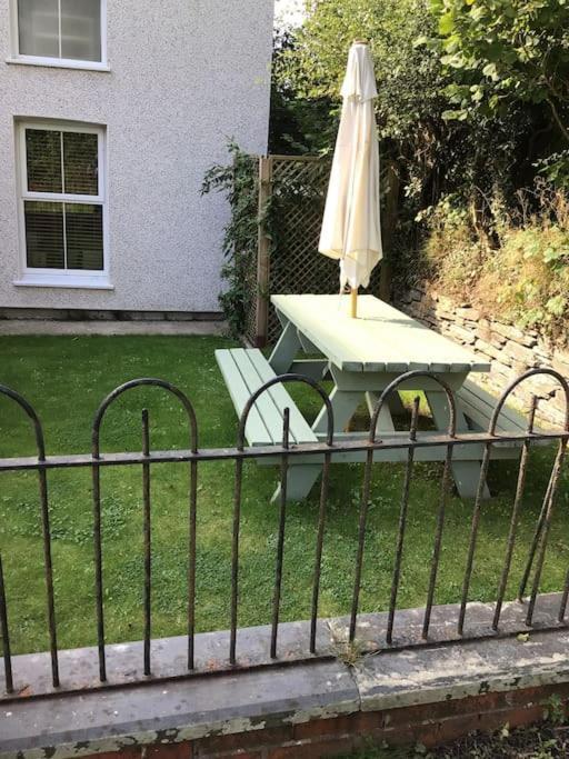 Beautiful Self Catering In Rural Pembrokeshire Apartment Llanfyrnach Екстериор снимка